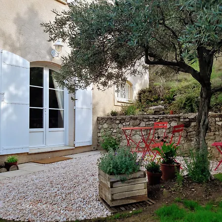 Provence Dodo Bed & Breakfast